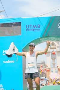 BIB: 402
                            <button type="button" onclick="openModal(21761955)" class="btn btn-primary btn-sm float-right btn-popup" data-toggle="modal" data-target=".modal-high-quality">
                        <i class="fas fa-shopping-cart"></i> Add to Cart
                    </button>
                                            <button type="button" onclick="isThisMe(21761955, true)" class="btn btn-success btn-sm float-right btn-popup btn-isme hidden" data-toggle="tooltip" data-placement="bottom" title="นี่คือรูปของคุณใช่ไหม คลิกที่นี่เพื่อเอาเข้าอัลบั้ม">
                        <i class="fas fa-plus"></i> Add to album
                    </button>
                    <button type="button" onclick="isThisMe(21761955, false)" class="btn btn-warning btn-sm float-right btn-popup btn-isnotme hidden">
                        <i class="fas fa-ban"></i> Remove from album
                    </button>